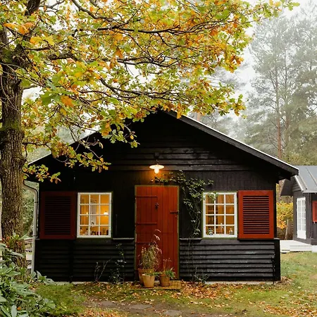 Simple Living For A Time In Asserbo Plantation Tatil Evi Frederiksværk